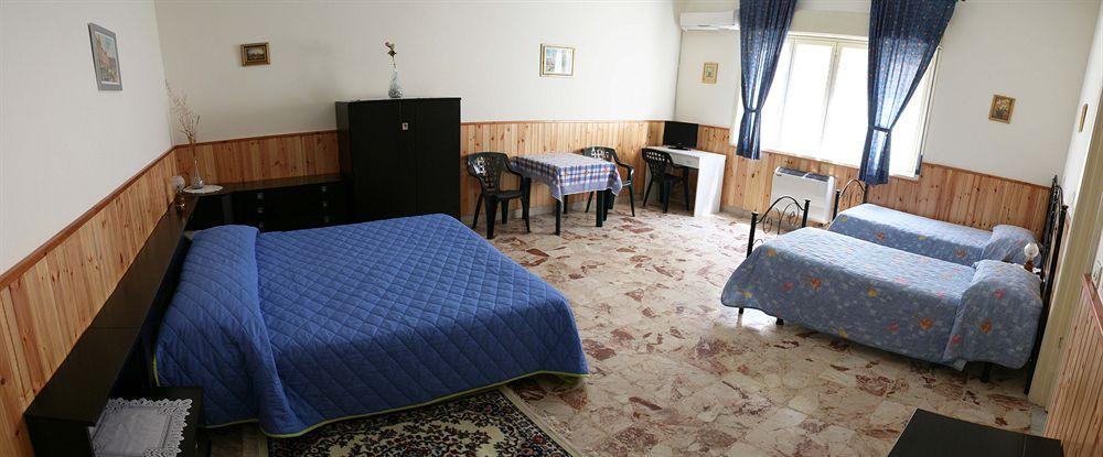 Etna Bed & Breakfast Belpasso Exteriör bild